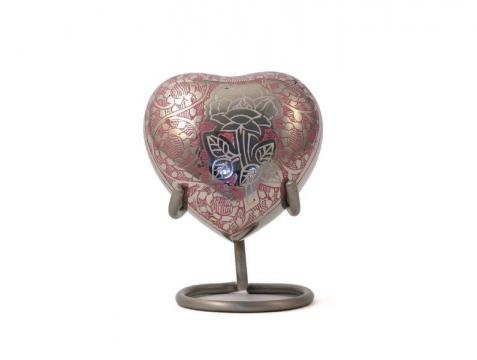 Traditional Rose - Heart Keepsake | Terrybear Urns - Metal Urns